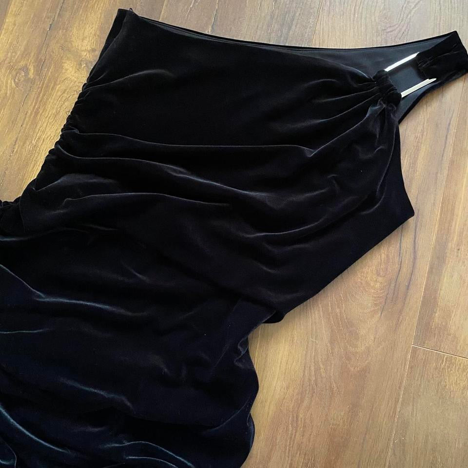 Laundry 90s black one shoulder velvet evening dress UK 14