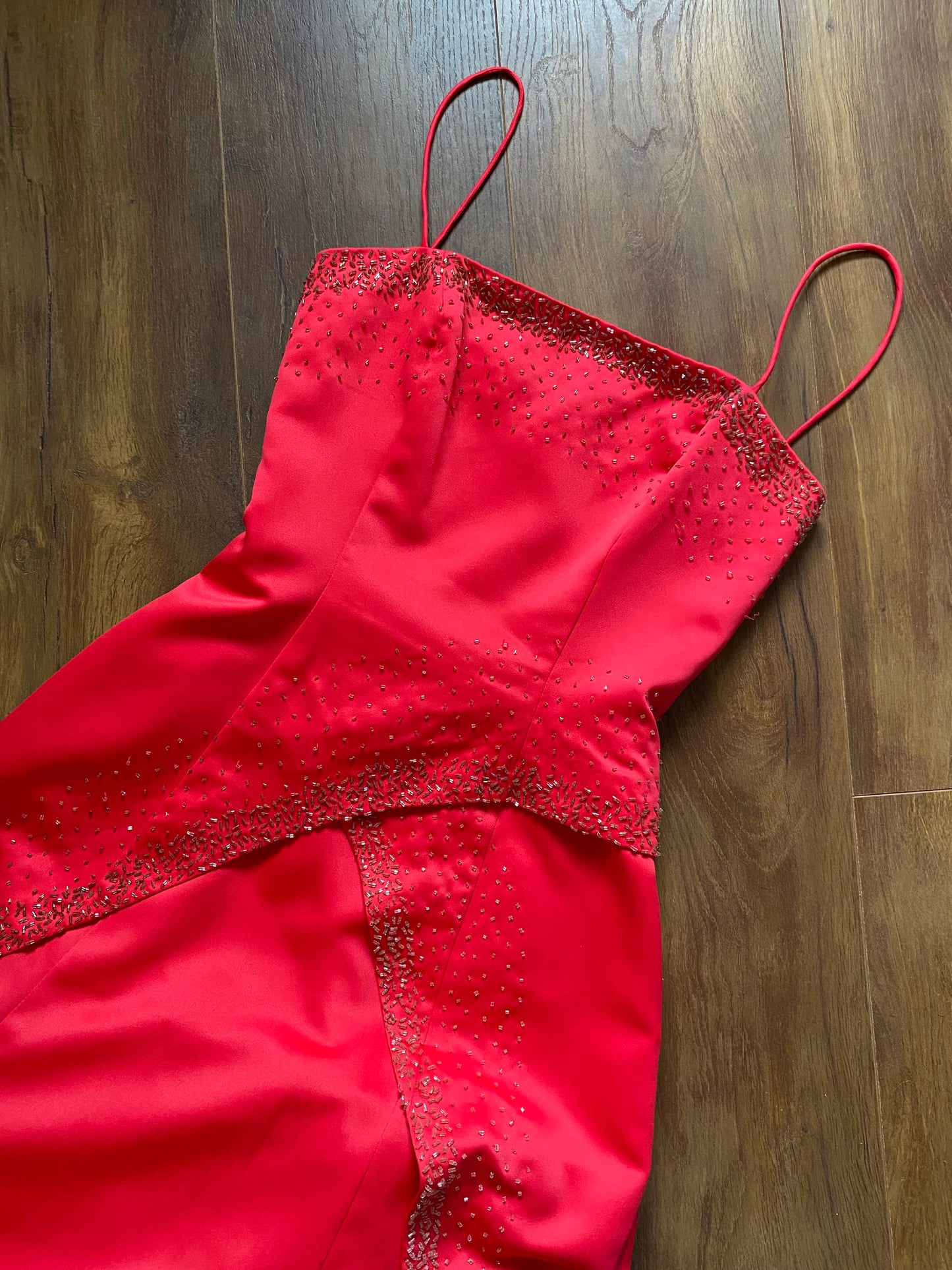Beautiful Morgan & Co red a line beaded evening dress UK 10