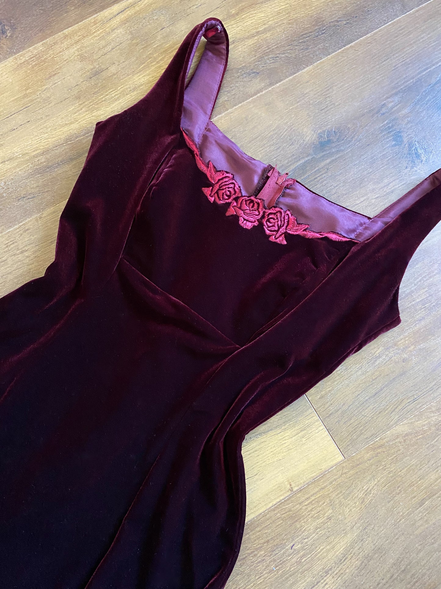 Red velvet stretch evening dress & shawl uk 10
