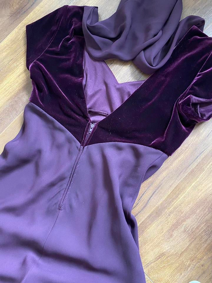 Niki Livas Petite purple short sleeve evening dress uk 10