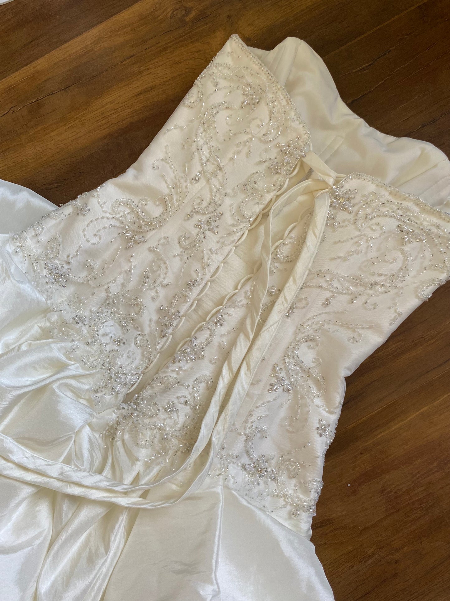 Maggie Sottero Couture strapless wedding gown uk 12