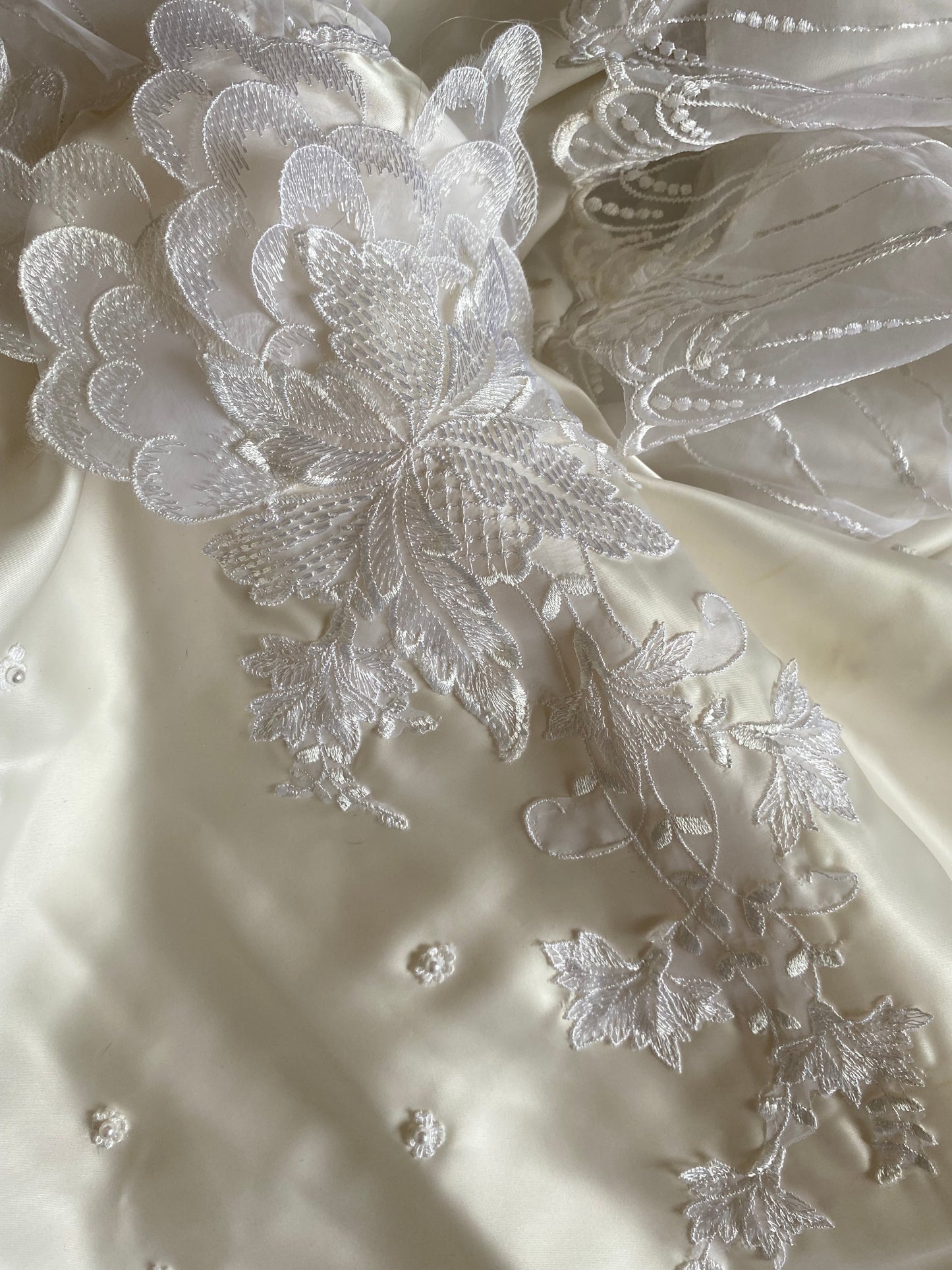 80s lace satin wedding dress with removable sleeves UK 10