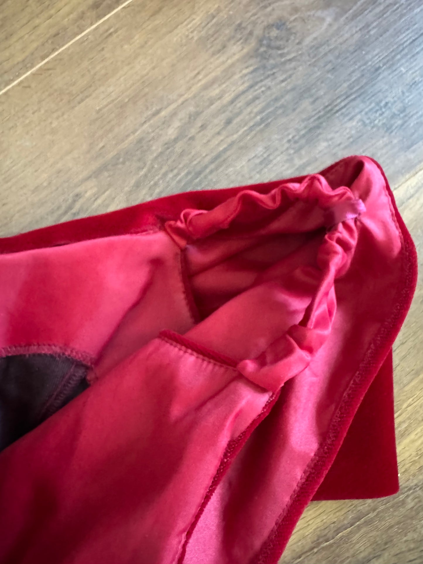 Red velvet petite off shoulder evening dress uk 8
