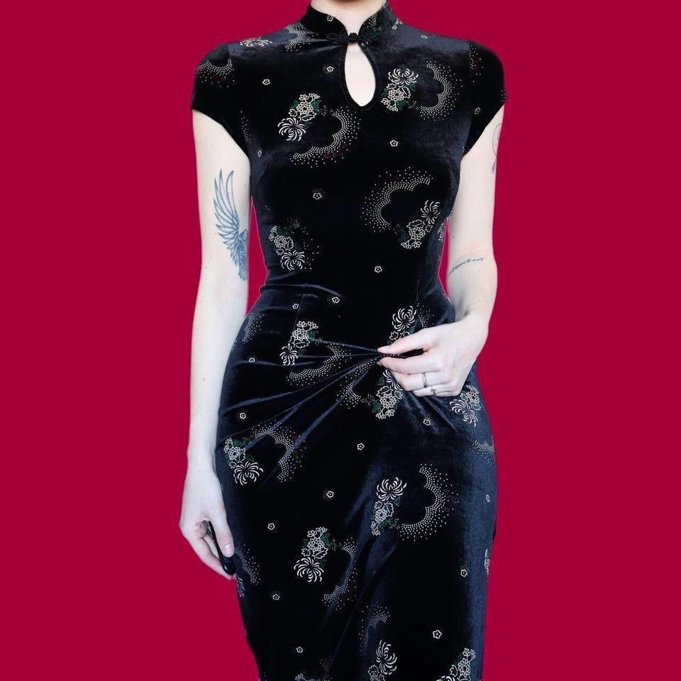 Black velvet print short sleeve dress UK 10 & UK 16