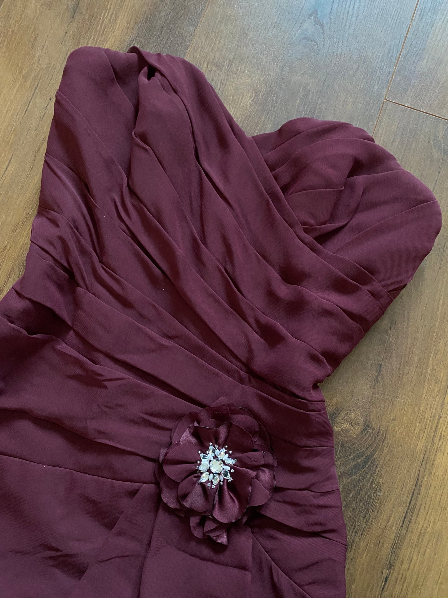 Burgundy Romantica strapless evening dress UK 8-10