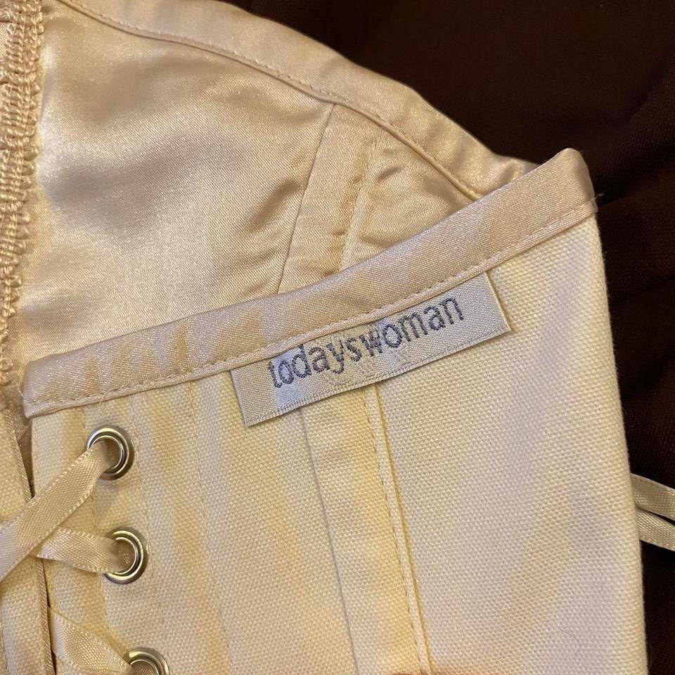 Cream satin lace up corset UK 12