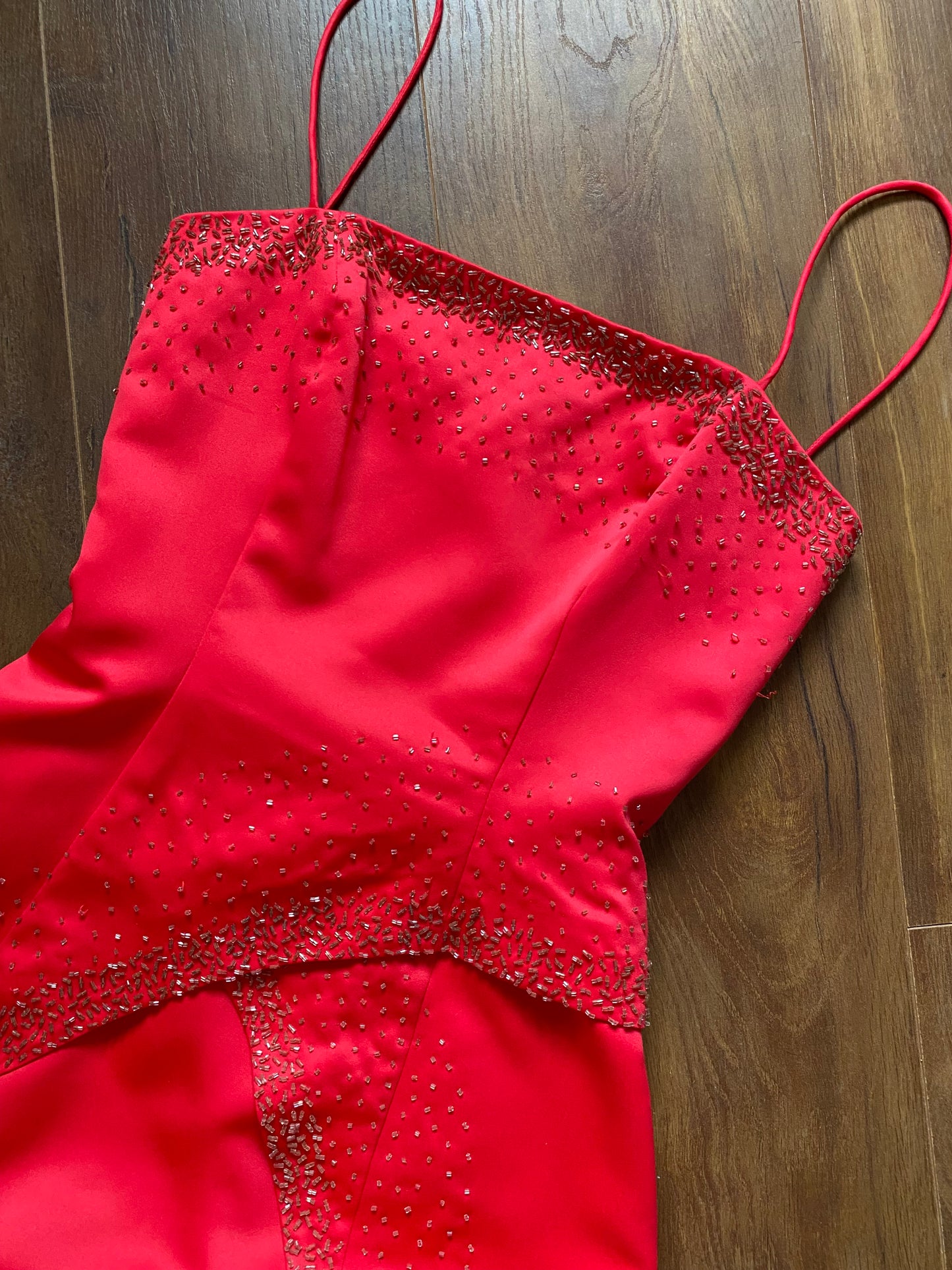 Beautiful Morgan & Co red a line beaded evening dress UK 10