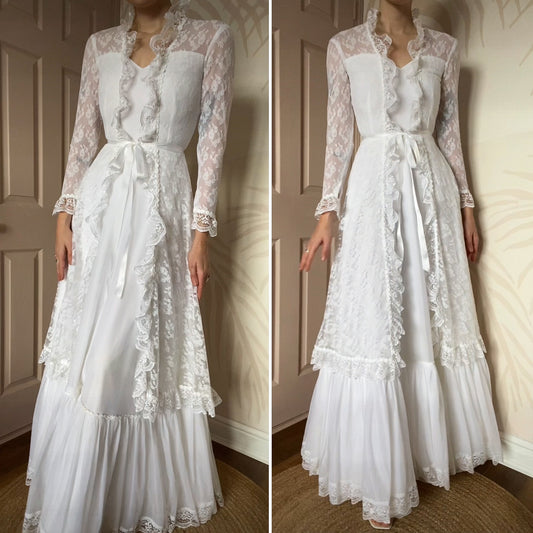 White lace long sleeve wedding dress UK 8