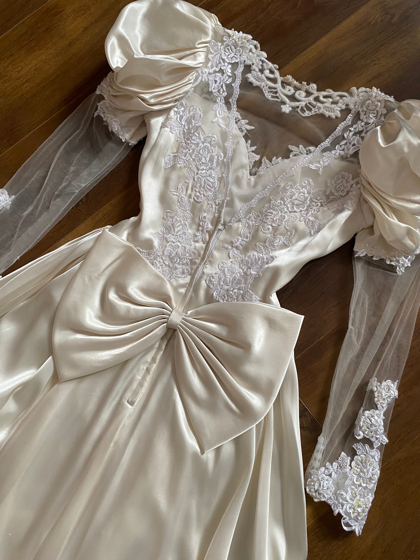 Gianni Balenti ivory satin 80s wedding dress uk 10