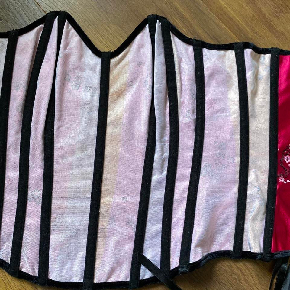 Shirley of Hollywood pink corset UK S