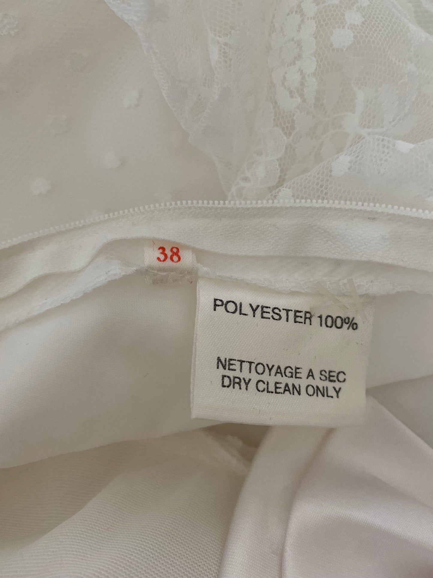 White 70s lace long sleeve wedding dress UK 10