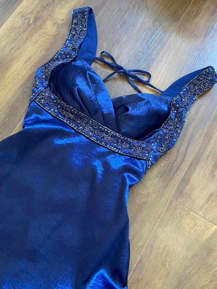 Shimmery blue open back evening dress uk 8-10