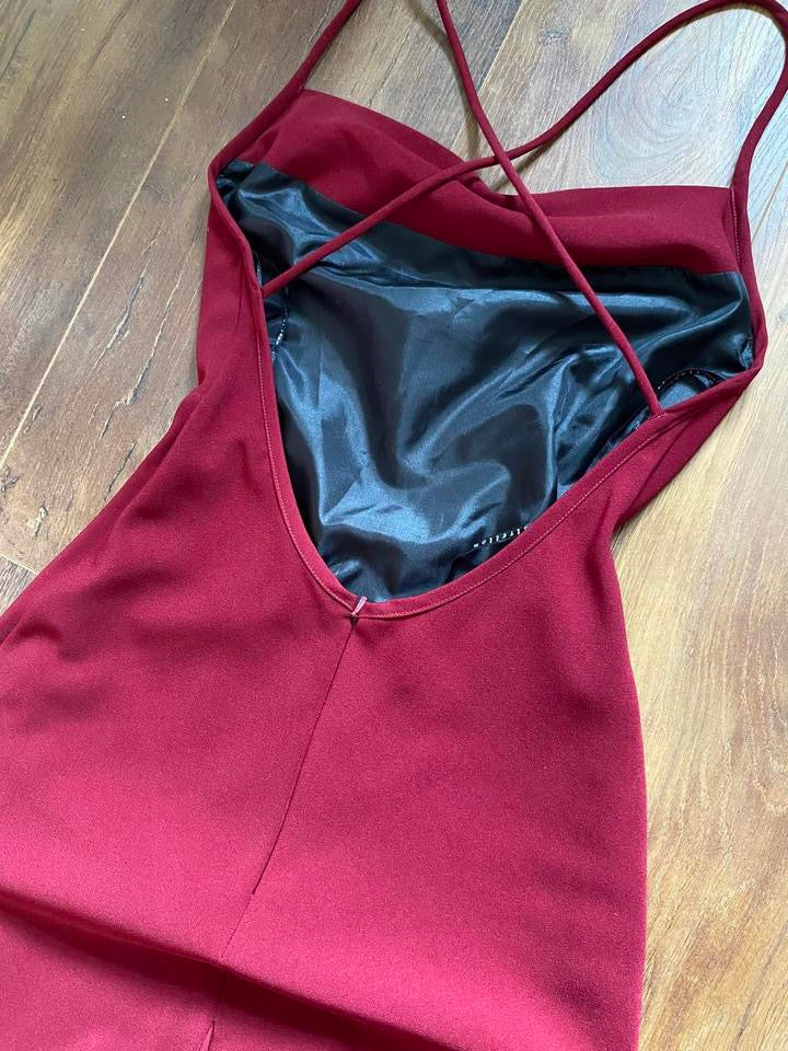 Dawn Stretton burgundy open back evening dress uk 8