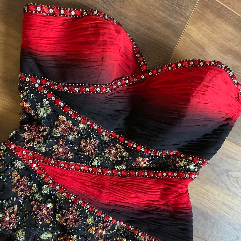 Red & black YVE London silk strapless gown UK 10
