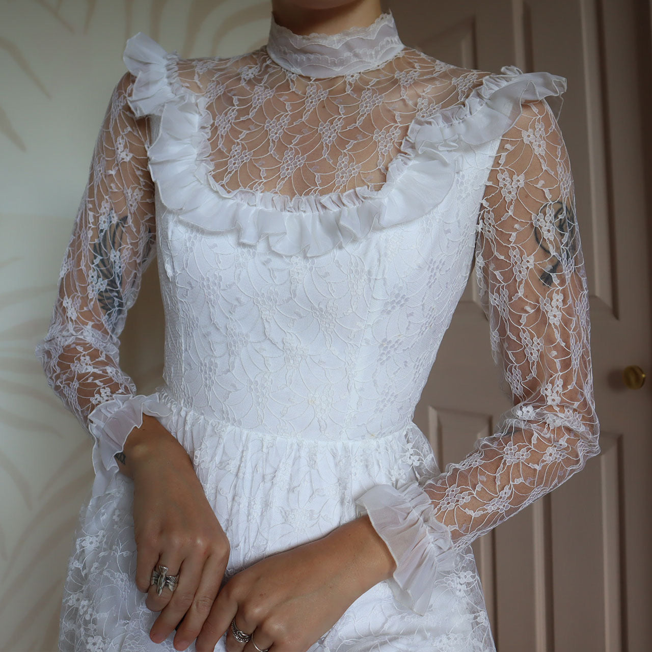 White 70s lace long sleeve high neck wedding dress UK 10
