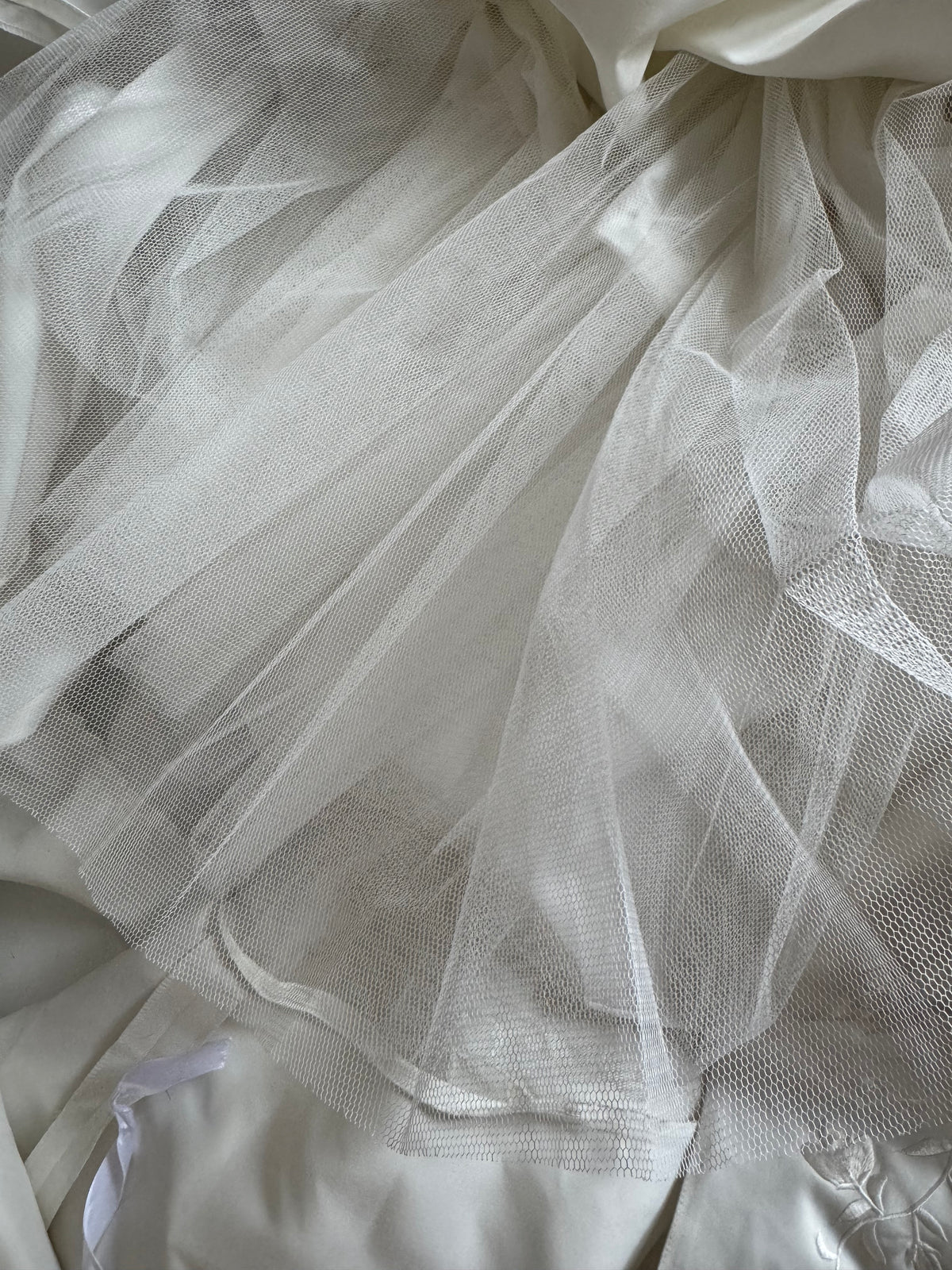 Ivory off shoulder fit & flare wedding dress uk 12