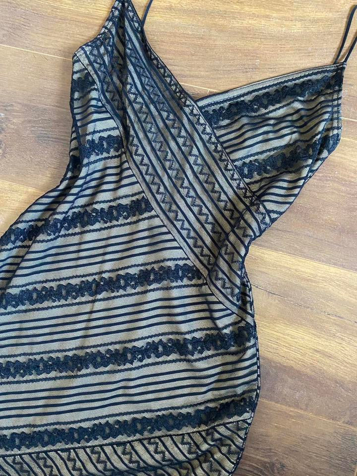 Tadashi bodycon sheer hem dress UK 14