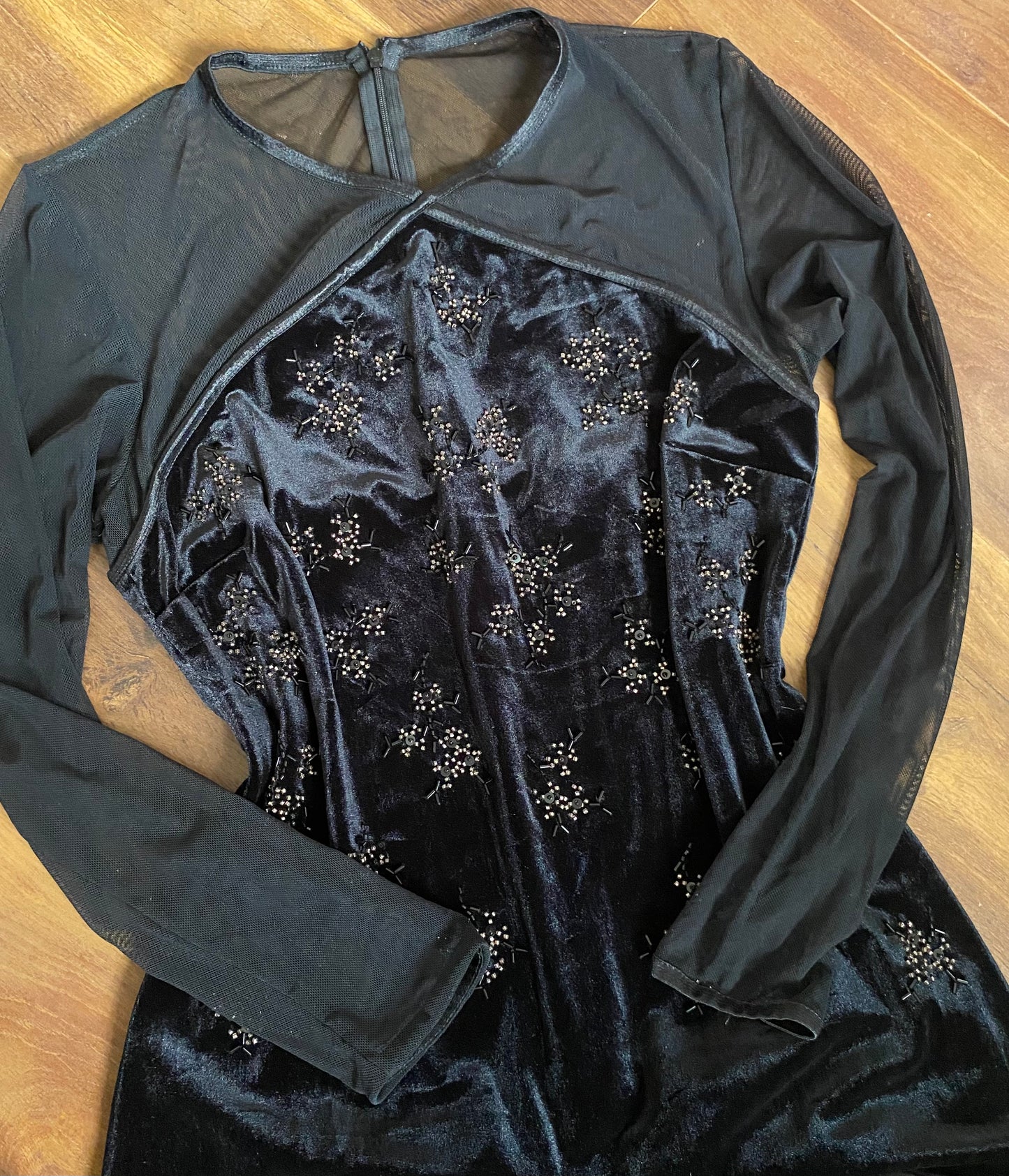 Gina Bacconi black velvet long sleeve evening dress uk 14
