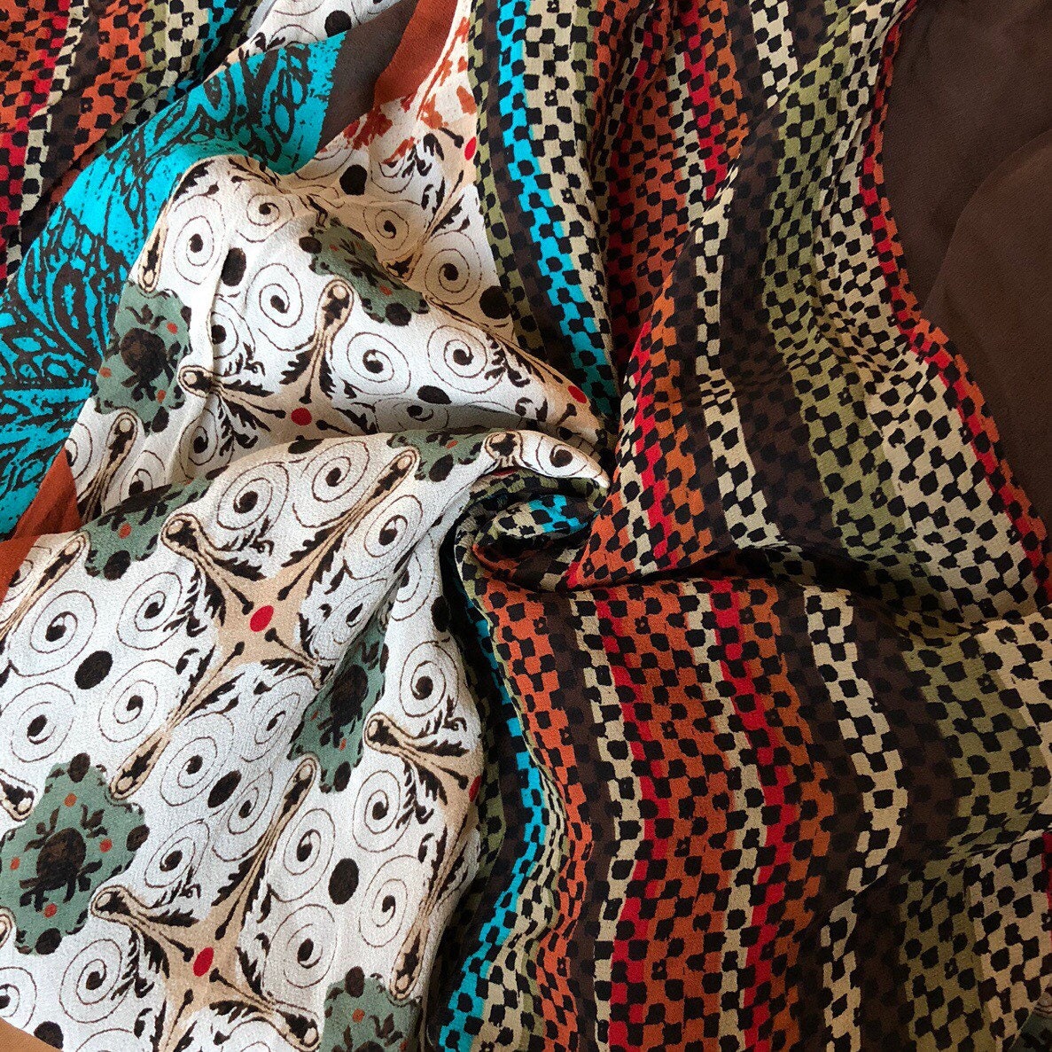 Beautiful Laura Ashley 100% silk chiffon print evening dress UK 12 EU 40