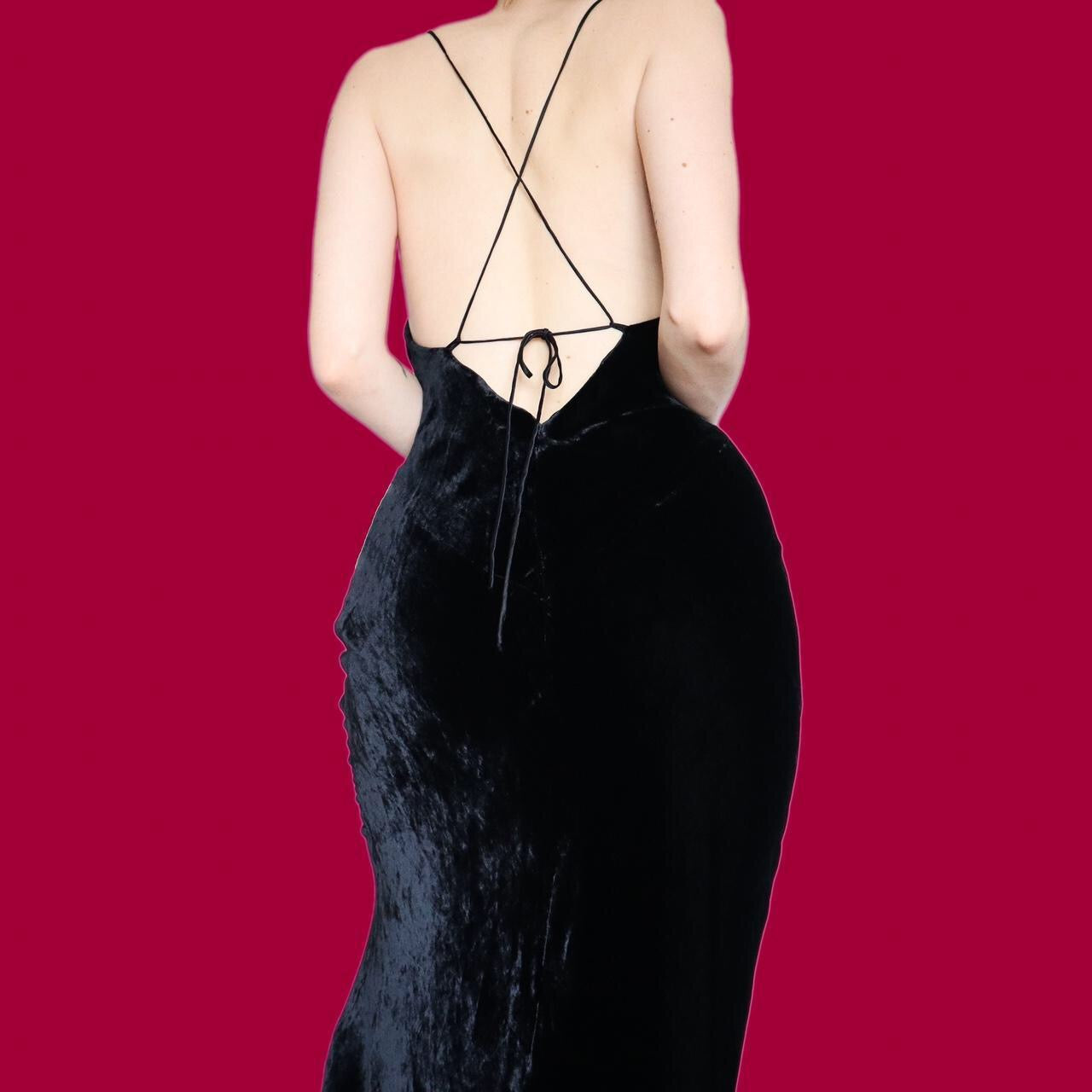 Beautiful black silk blend velvet evening dress UK 12