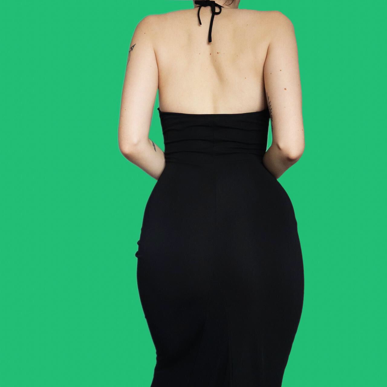 Beautiful black body-con evening dress UK 6