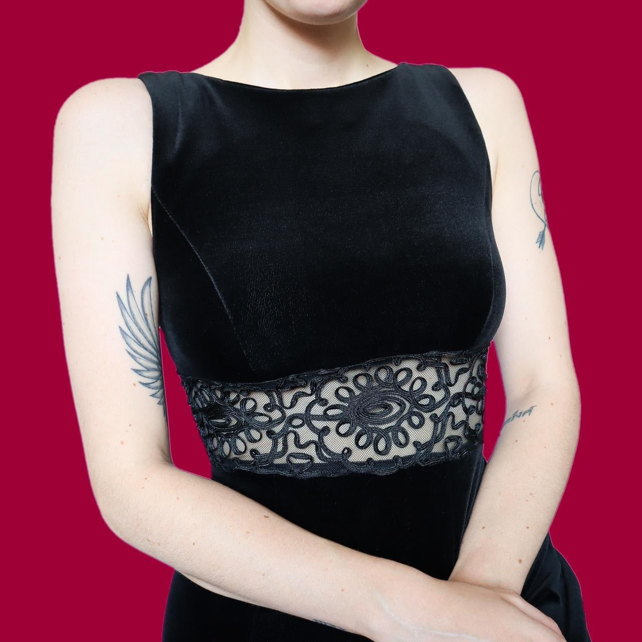 Beautiful black velvet a line sheer waist evening dress UK 12