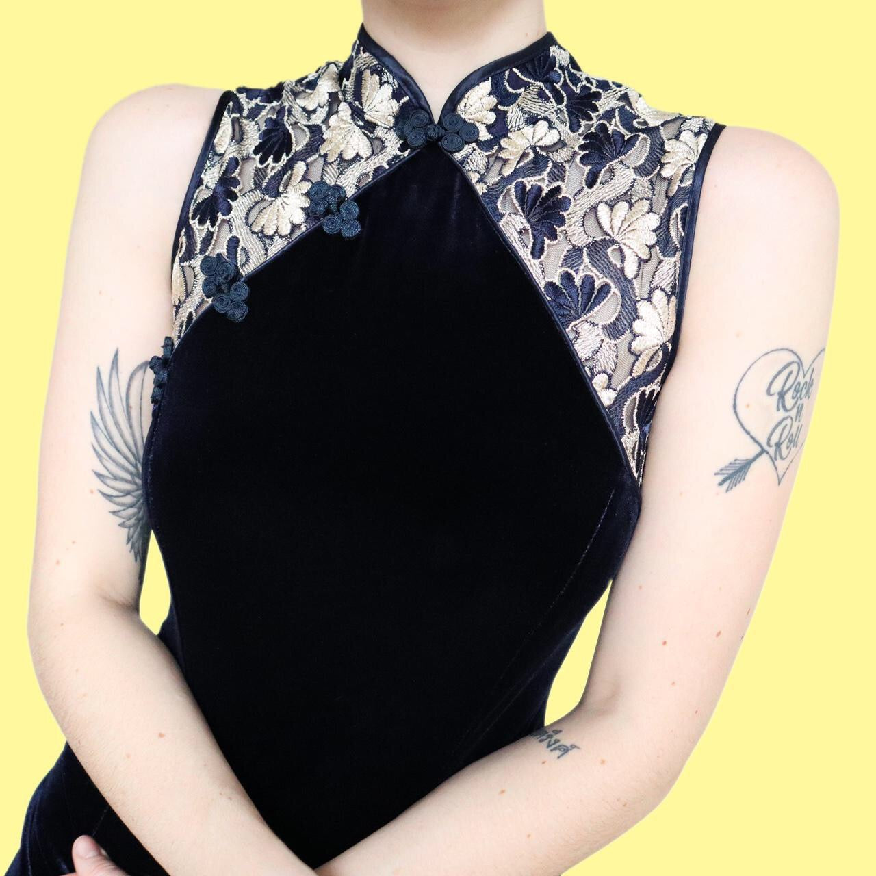 Beautiful YVE London navy velvet cheongsam style evening dress UK 14