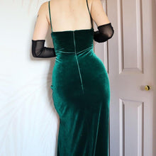 Load image into Gallery viewer, Green Velvet Bernshaw Bodycon Dress UK 16
