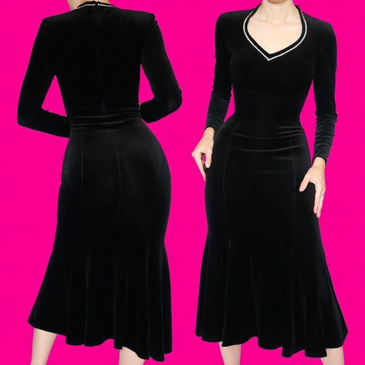 Black velvet long sleeve midi dress UK 10