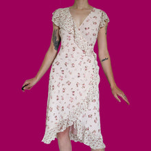 Load image into Gallery viewer, 100% silk pink floral frilly wrap dress UK 12
