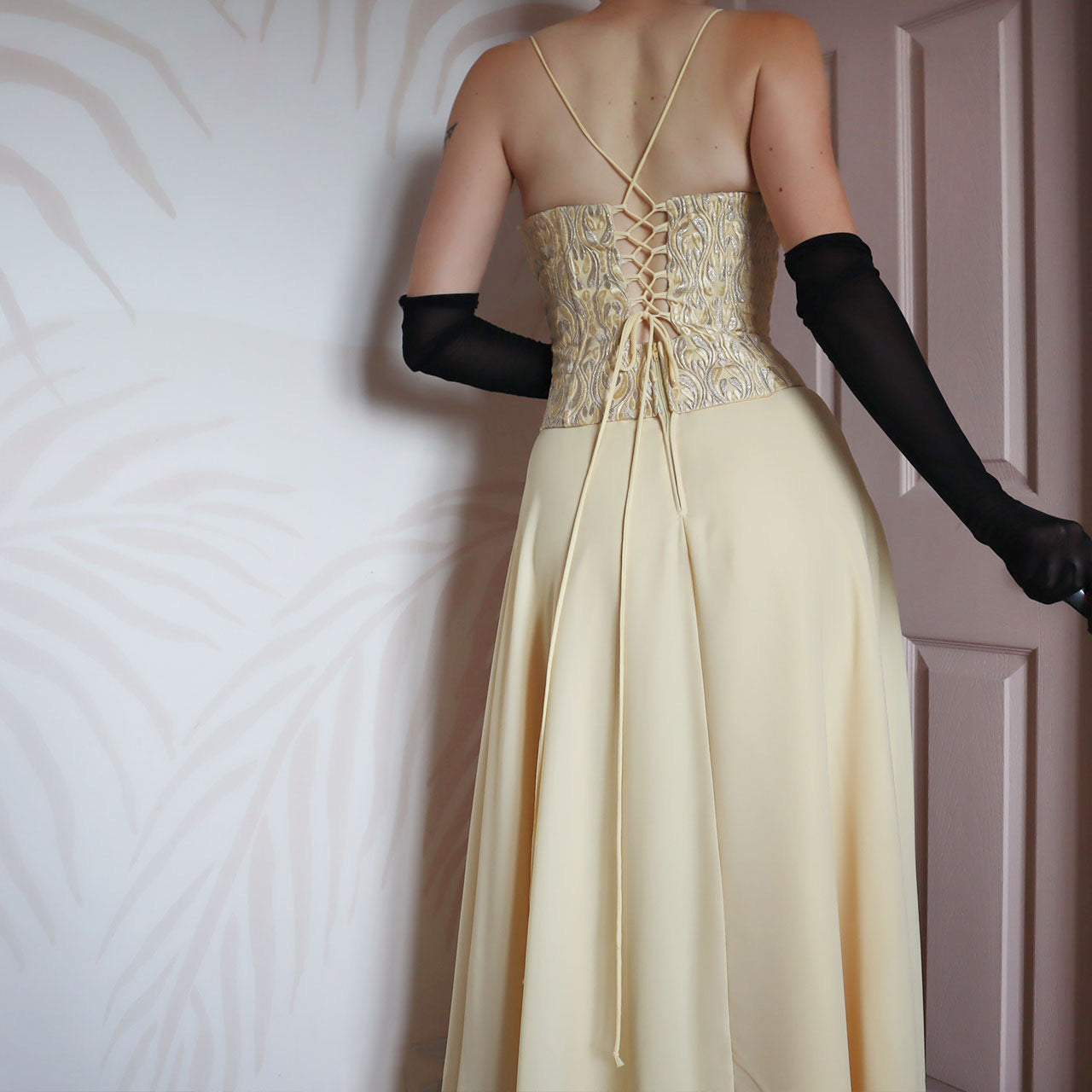 Subtle yellow YVE London evening gown & shawl UK 10