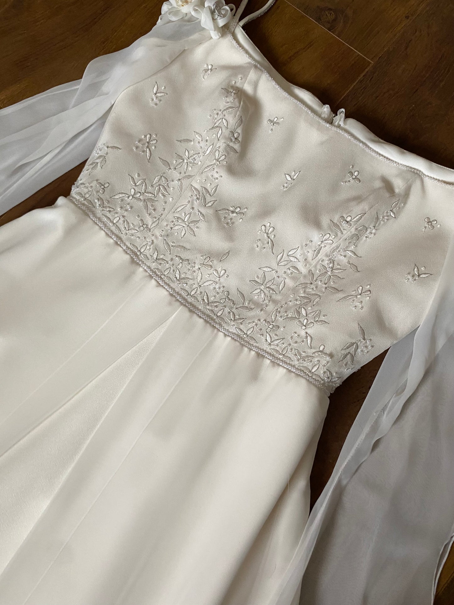 Ivory Benjamin Roberts ethereal wedding dress uk 12