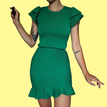 Load image into Gallery viewer, Green knit 2 piece top &amp; skirt set UK S
