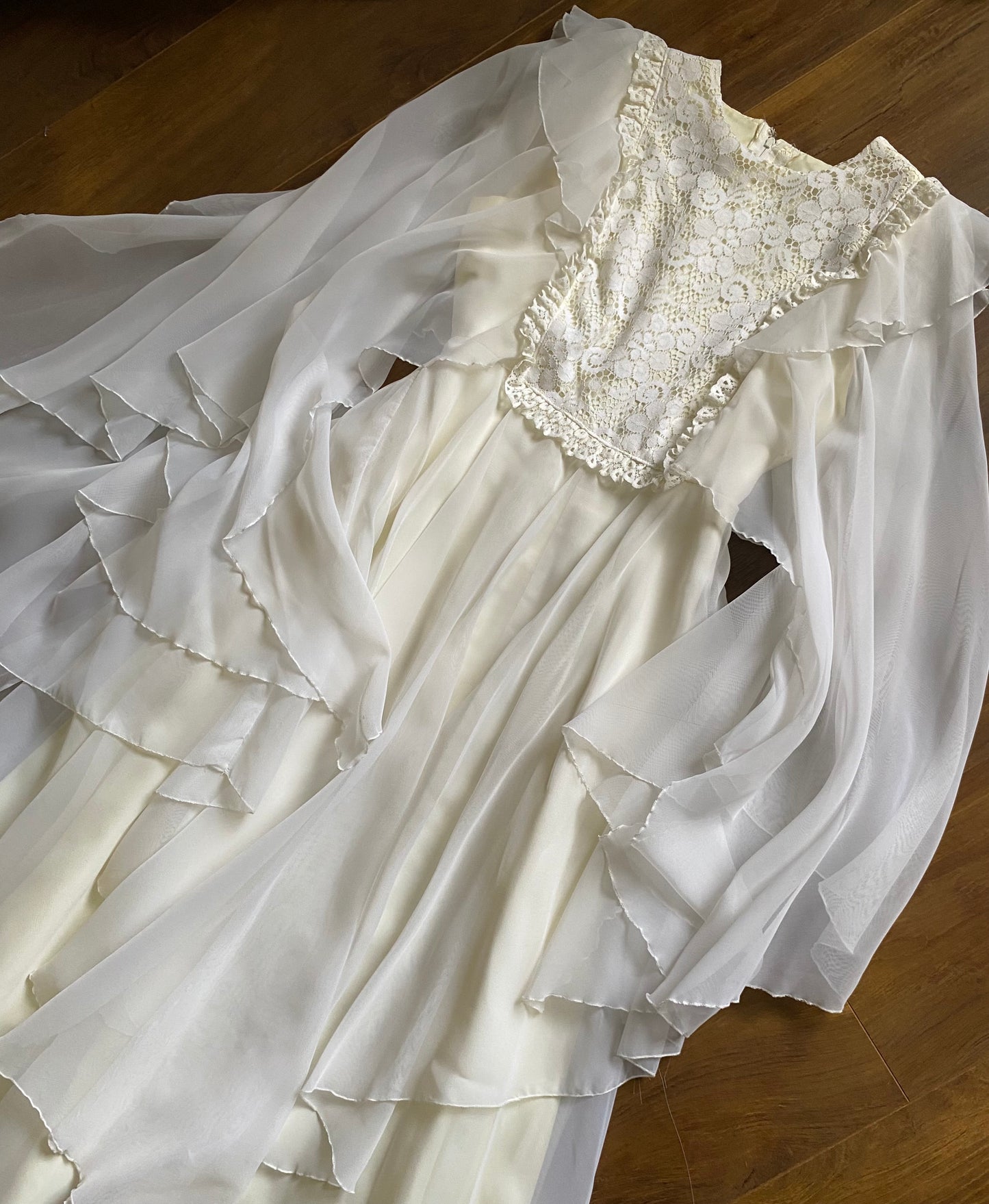 70s petite flared white/cream long sleeve wedding dress uk 8