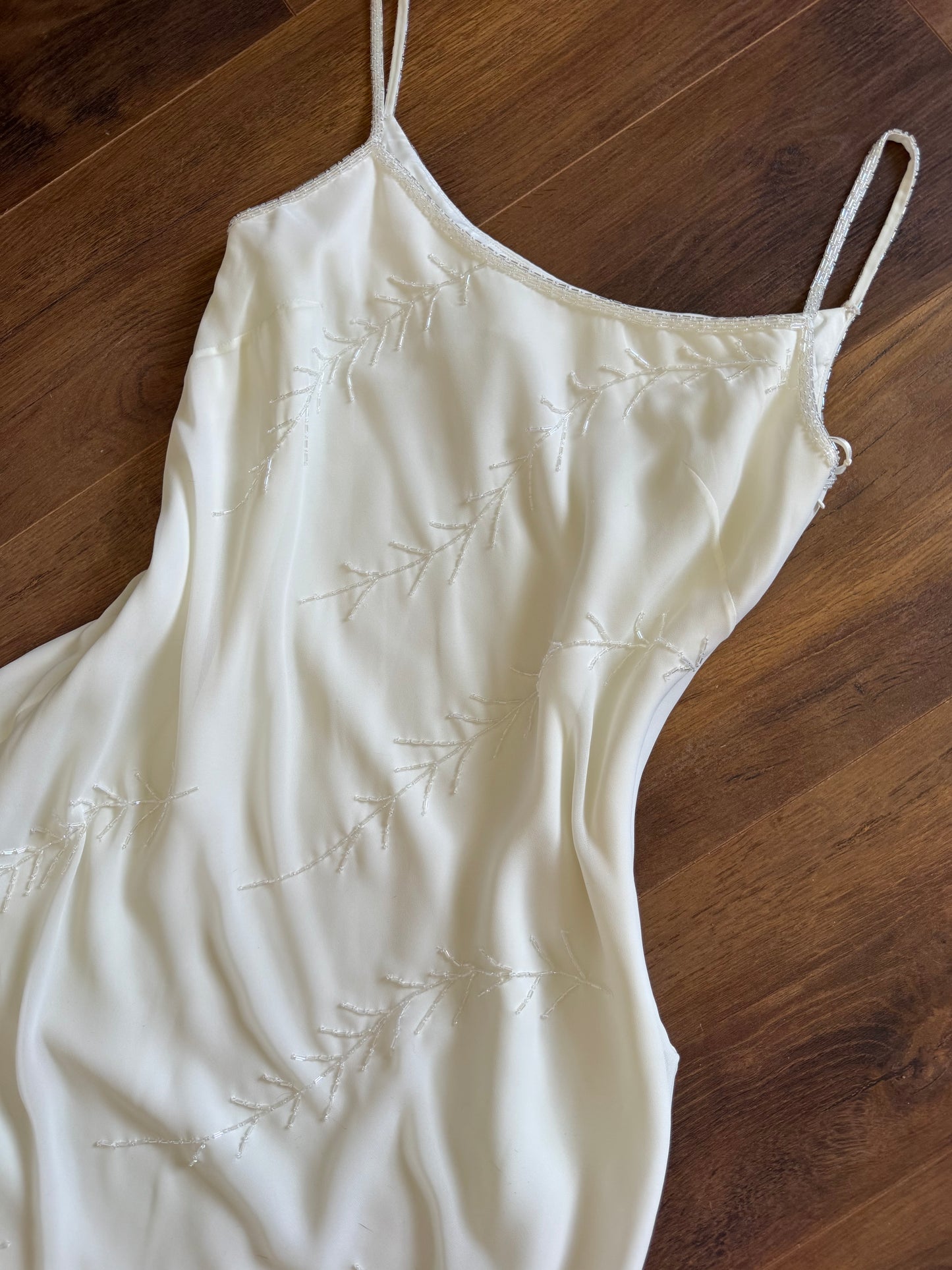 Ivory chiffon beaded wedding dress uk 14