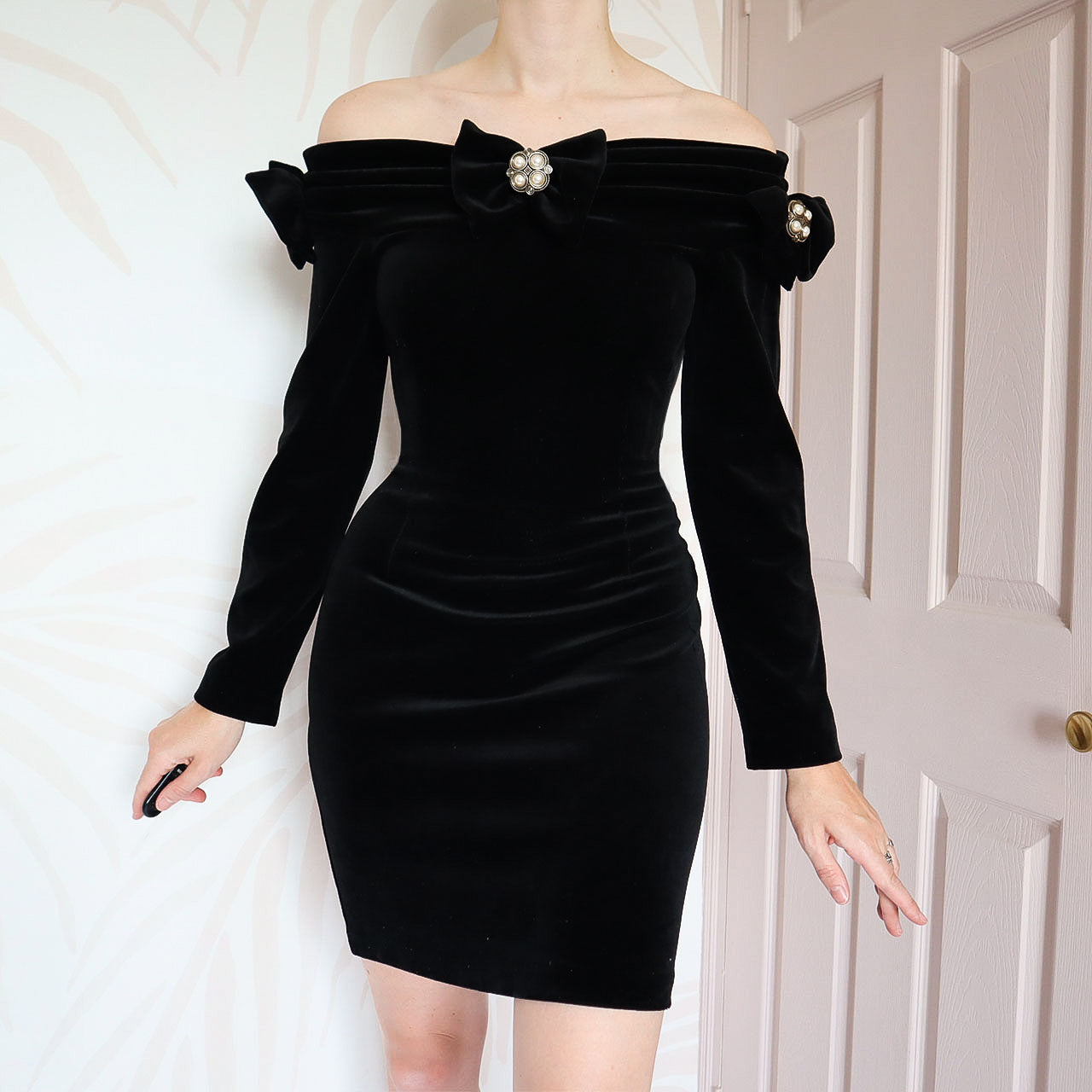 Black Andrew Stassi off the shoulder velvet mini dress UK 12