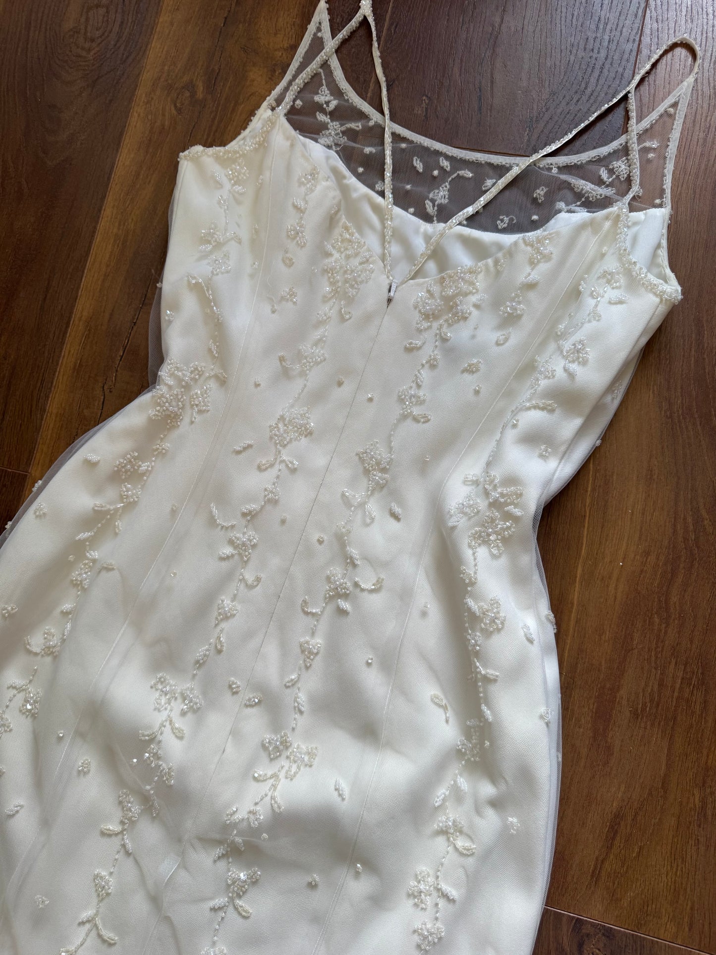 Ivory beaded wedding dress uk 10-12