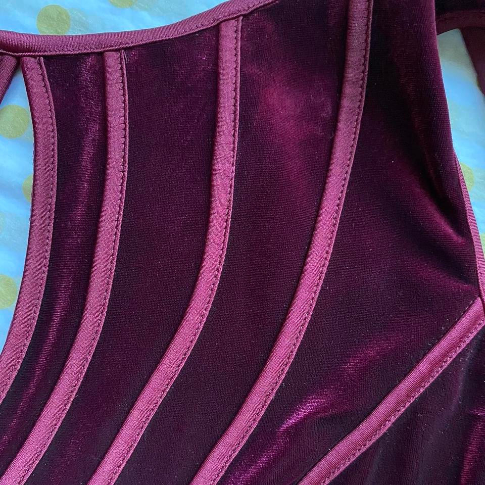 Gina Bacconi burgundy velvet evening gown UK 12