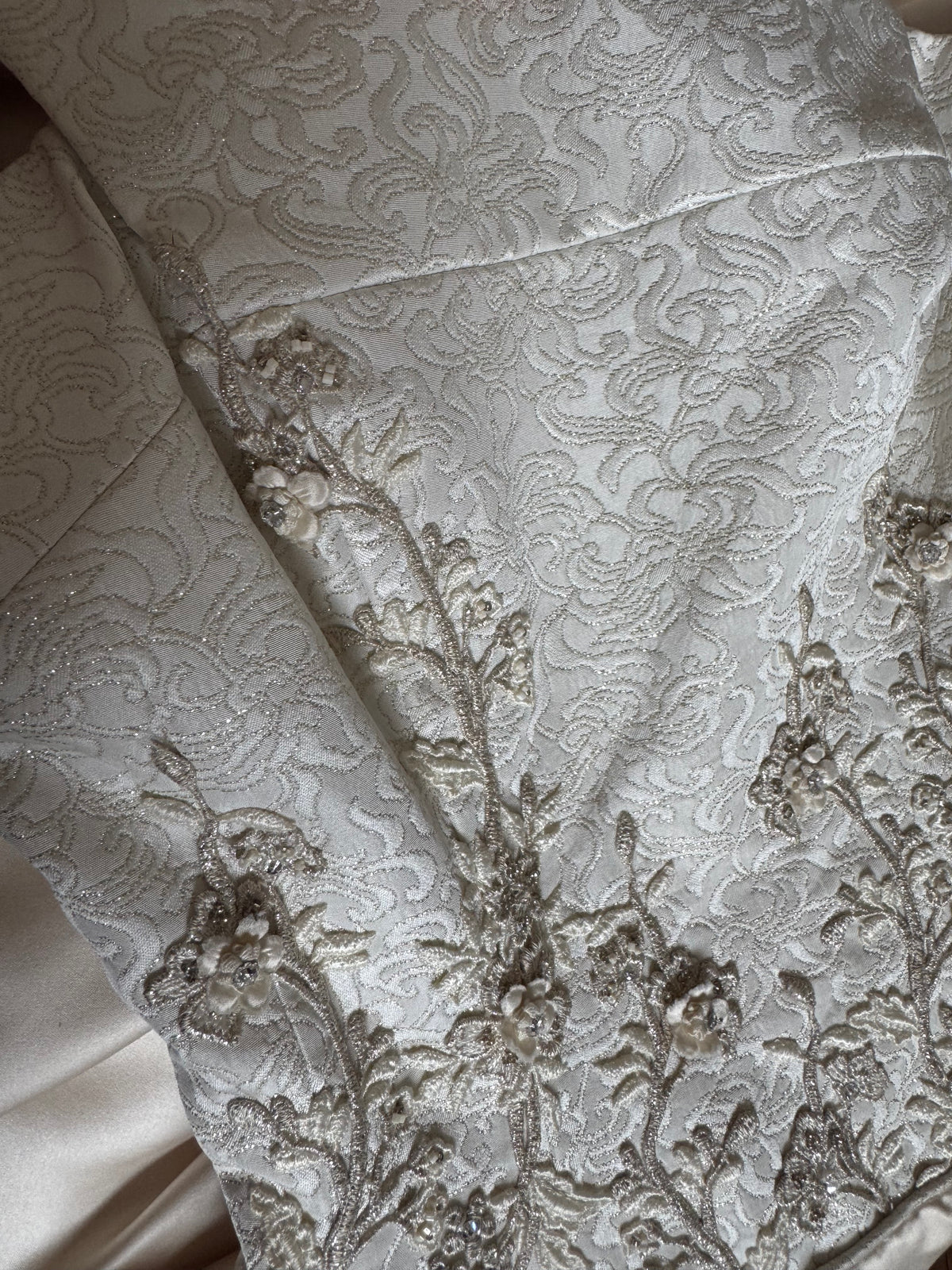 Strapless a-line cream ethereal wedding dress uk 10