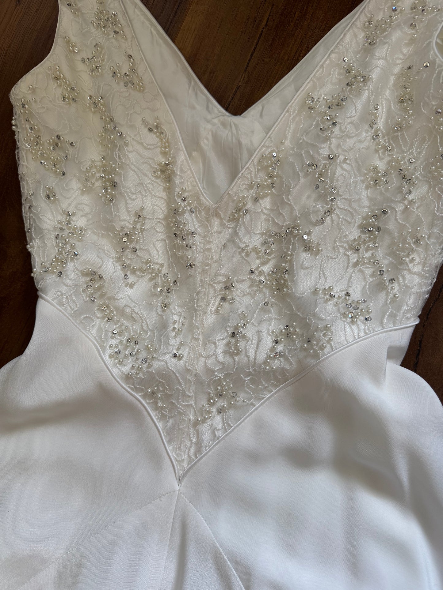 Ivory lace bust wedding dress uk 8