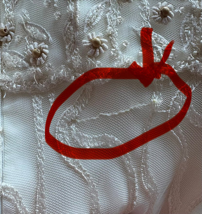 Warm ivory lace fishtail wedding dress uk 10