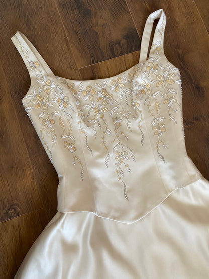 Champagne Benjamin Roberts wedding dress with detachable train uk 12-14