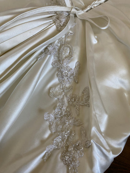 Ivory satin fit & flare wedding dress uk 8-10