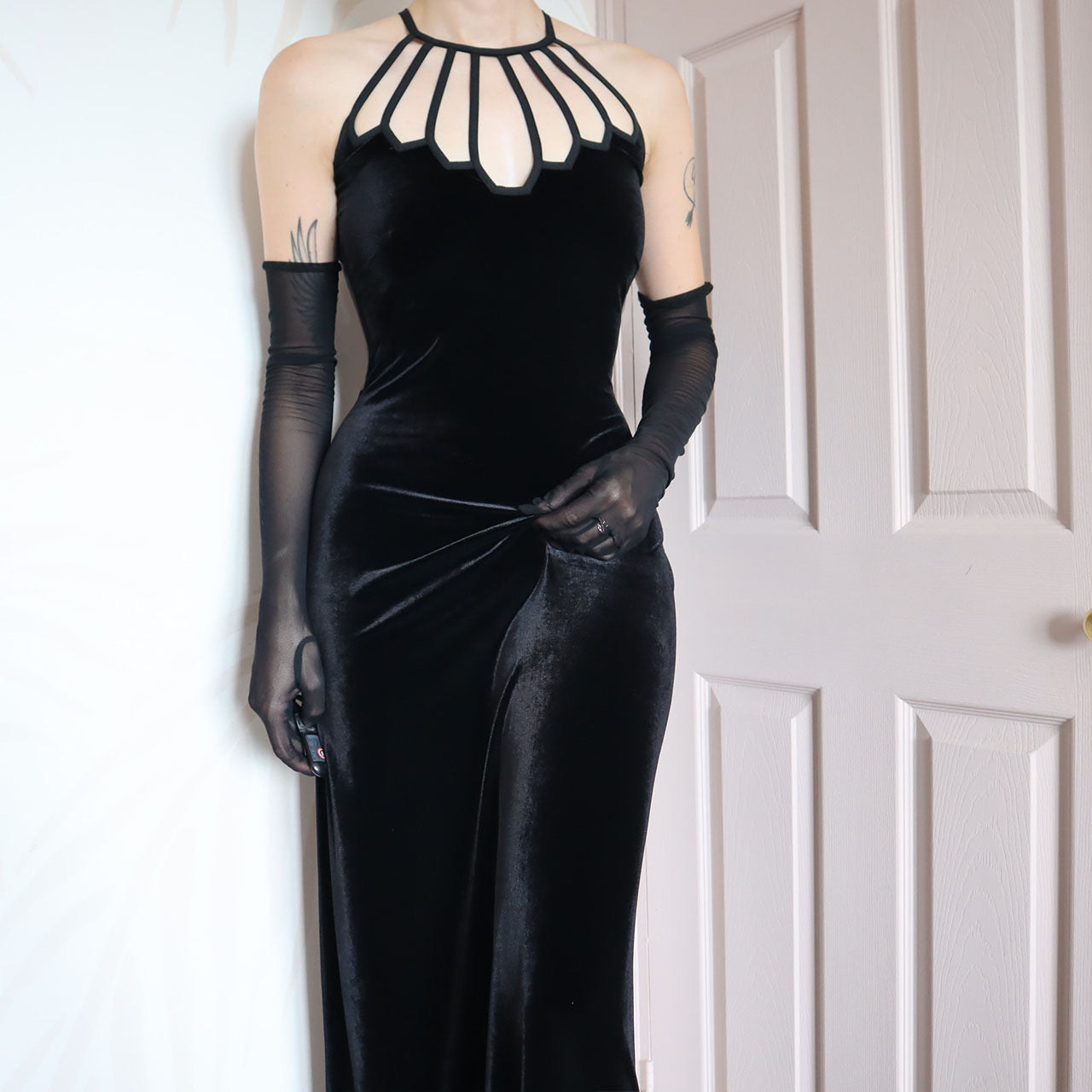 Gina Bacconi black velvet evening gown UK 14