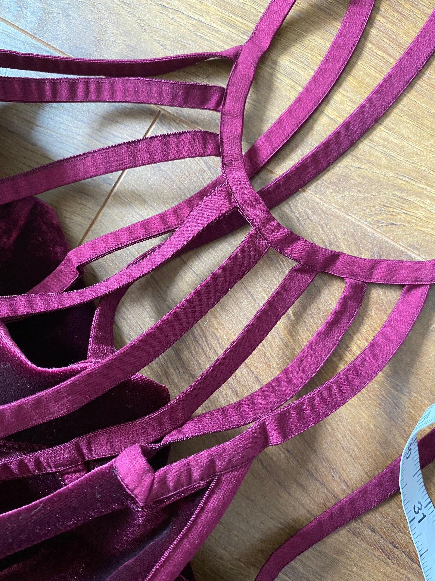 Gina Bacconi burgundy velvet stretch evening gown UK 14