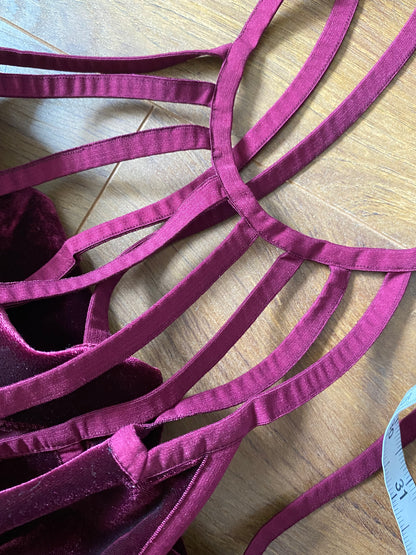 Gina Bacconi burgundy velvet stretch evening gown UK 14