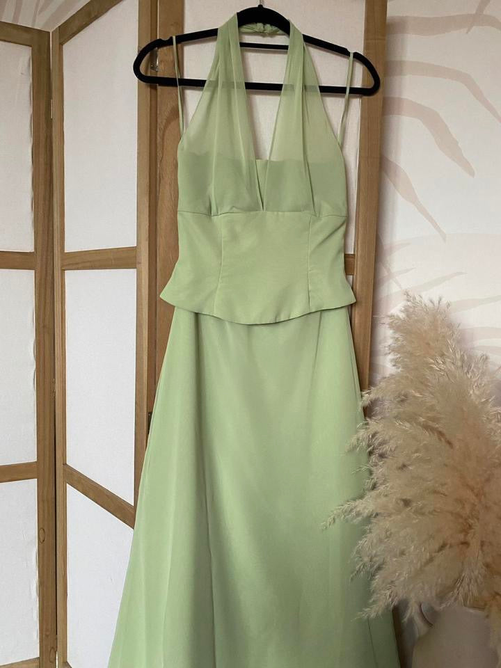 Green halter-neck chiffon evening dress uk 8