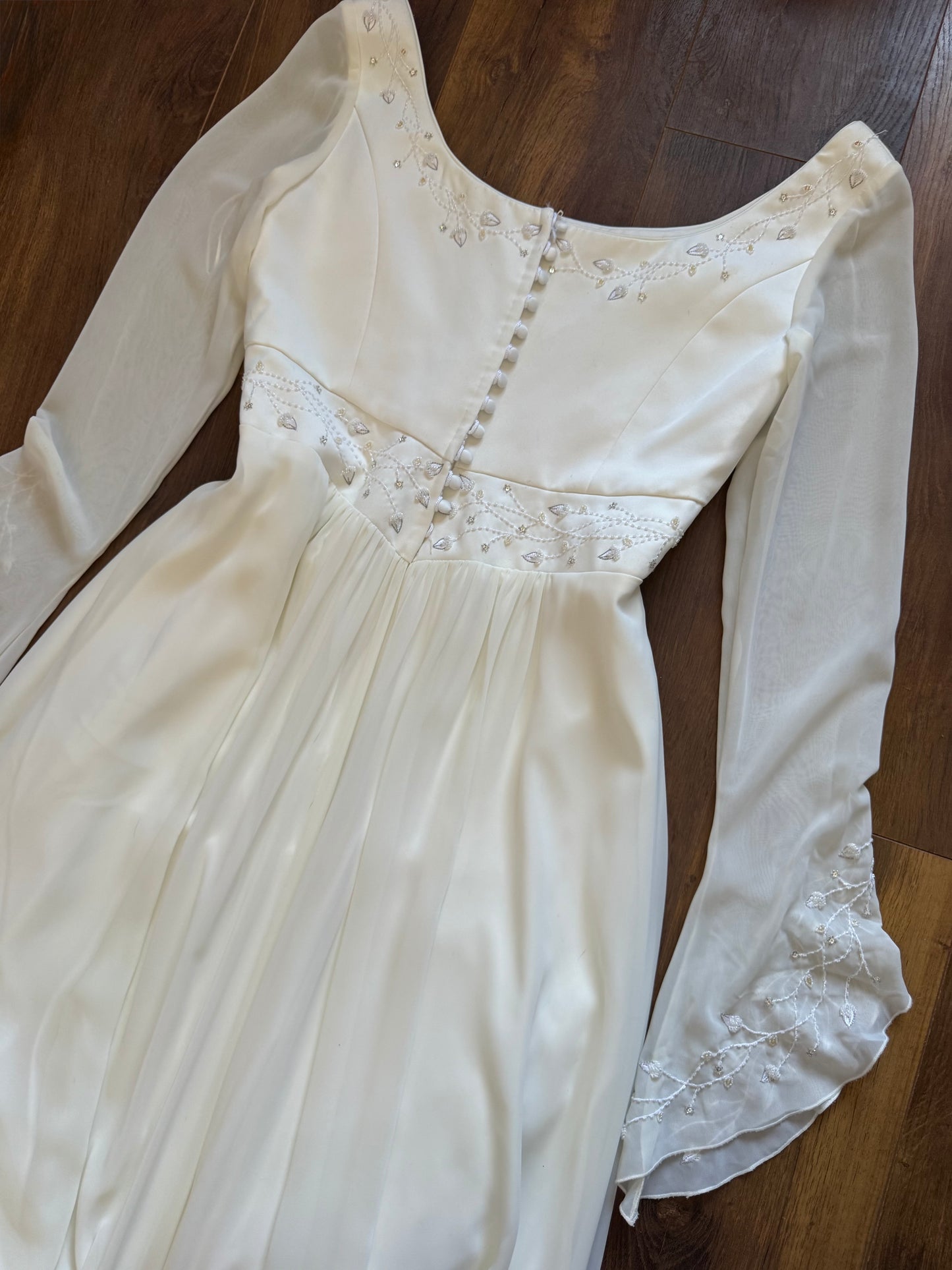 Ivory long sleeve ethereal wedding dress uk 16