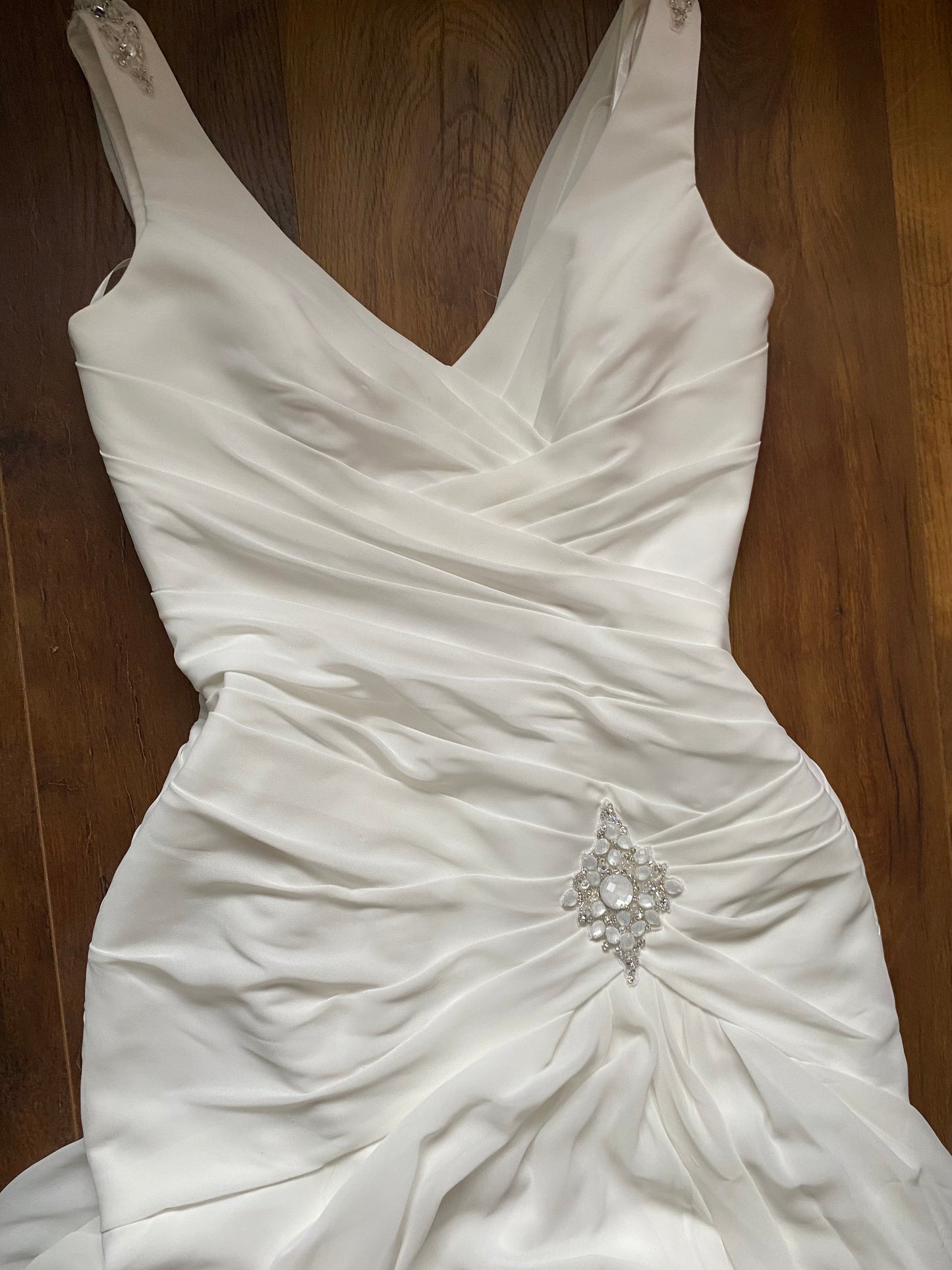 White Ellis fit & flare wedding gown UK 12