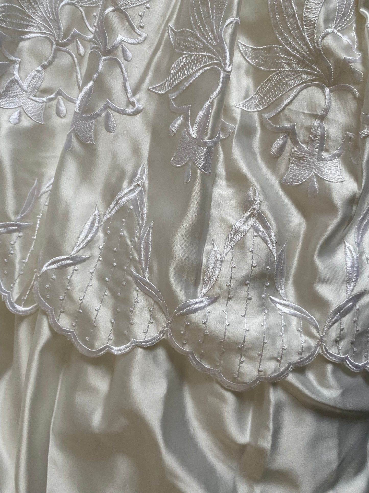 White satin 80s wedding dress uk 8